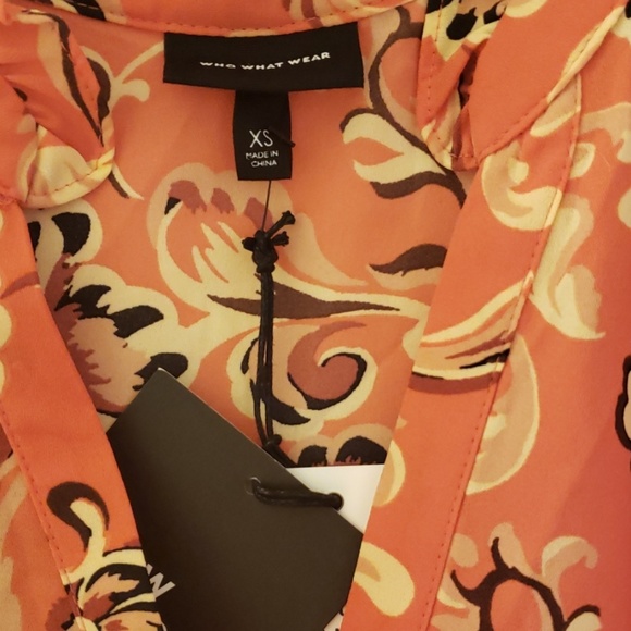 WHO WHAT WEAR Blouse - Picture 3 of 5